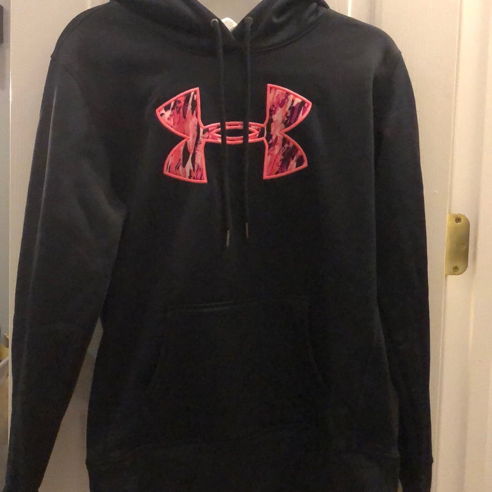 Brand new under armour sweatshirt